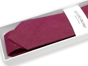  Le Coq en Pap' - Cravate rouge aubergine unie en lin