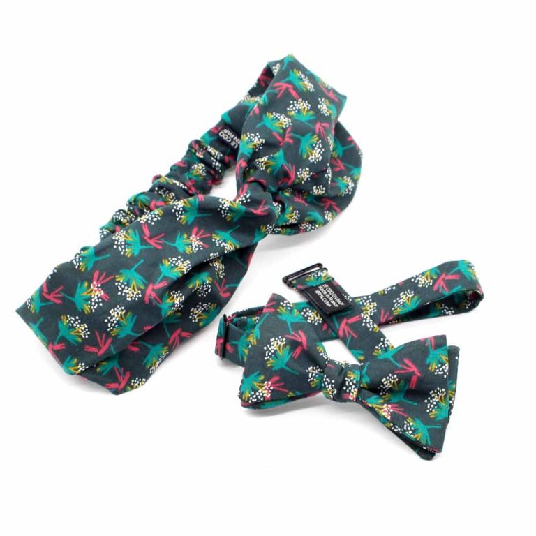 Coffret-duo-Elle-et-Lui-noeud-papillon-homme-et-bandeau-headband-femme-fleuri-vert-anglais-camelia-le-coq-en-pap-