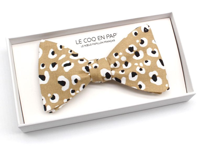 noeud papillon nature et faune beige sable leo leopard photo1