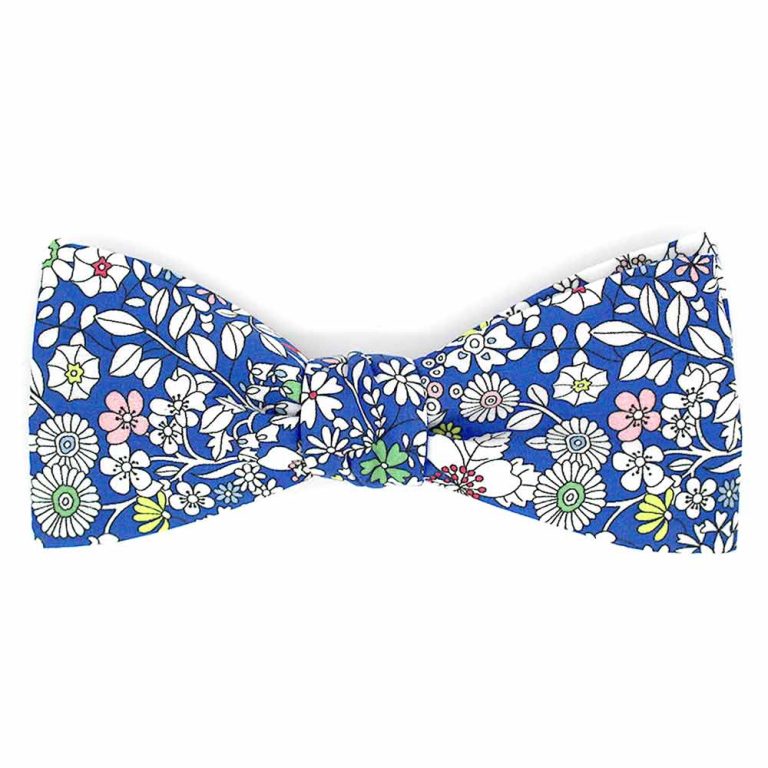 Noeud-papillon-fleuri-liberty-June-meadow-a-bleu-royal-revers-bleu-royal-reversible-lecoqenpap-photo1