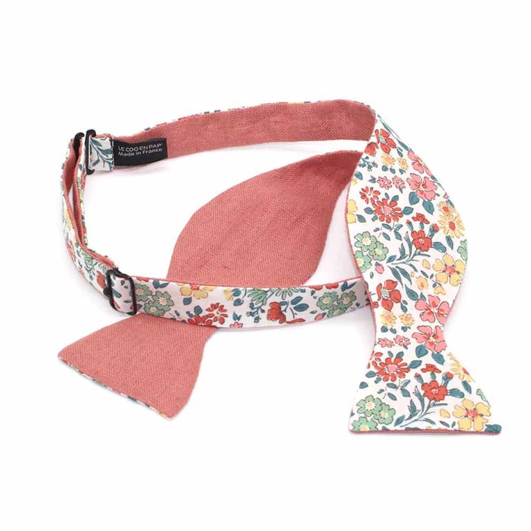 Noeud papillon fleuri liberty margaret annie C revers vieux rose en lin reversible lecoqenpap photo1