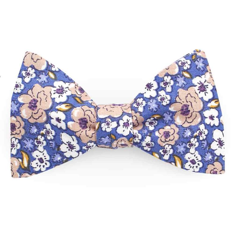 noeud-papillon-fleuri-bleu-bleuet-rose-et-revers-lin-rose-poudre-fleuri-shabby-chic-photo1